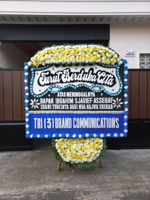 Papan Bunga Duka di Peureulak Timur